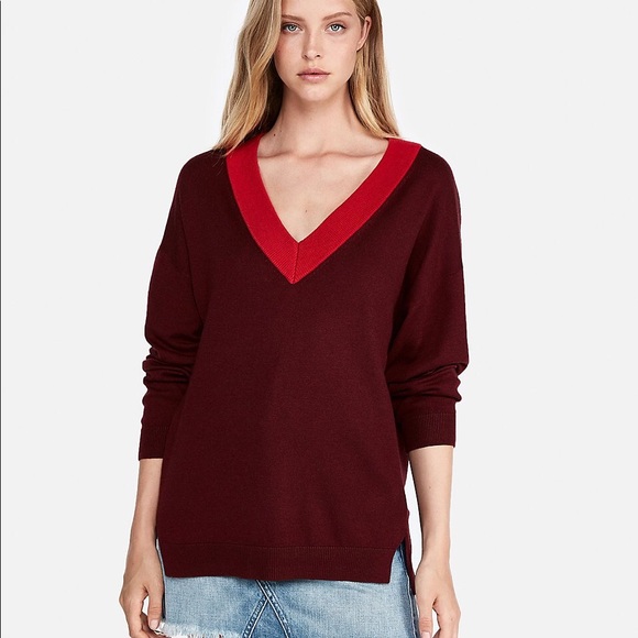 Express Color Block V-Neck - Picture 1 of 3
